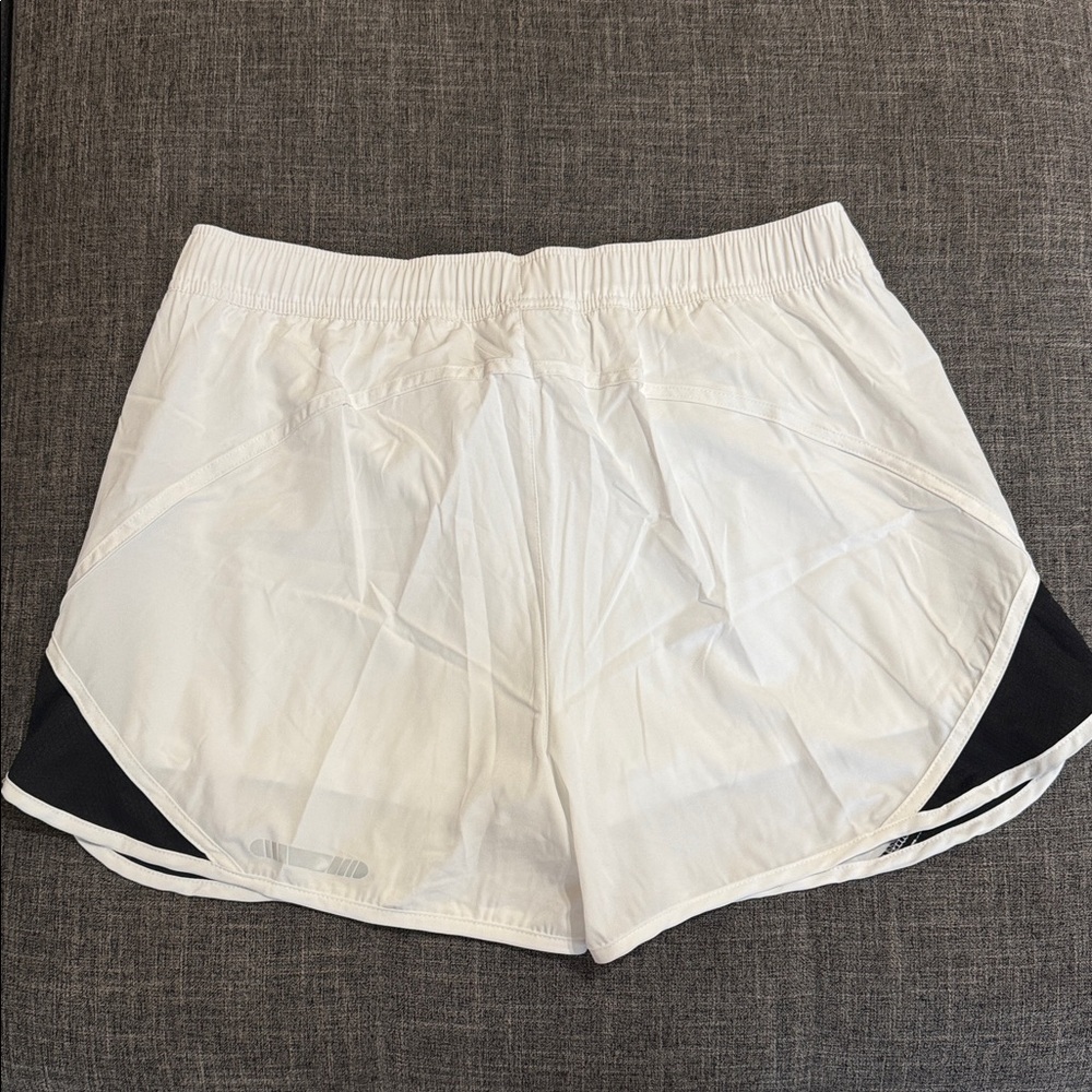 BCG Women's Run Mesh Pieced Shorts - Picture 4 of 4
